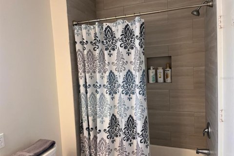 Снять в аренду квартиру в Сарасота, Флорида 2 комнаты, 46.45м2, № 1360028 - фото 3