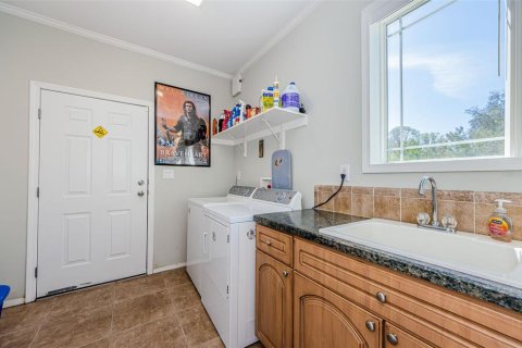 Casa en alquiler en Port Richey, Florida, 3 dormitorios, 213.21 m2 № 1674026 - foto 28