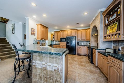 Casa en alquiler en Port Richey, Florida, 3 dormitorios, 213.21 m2 № 1674026 - foto 15