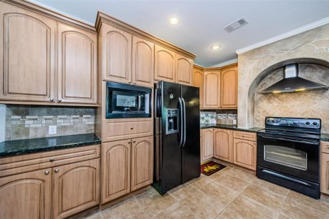 Casa en alquiler en Port Richey, Florida, 3 dormitorios, 213.21 m2 № 1674026 - foto 18