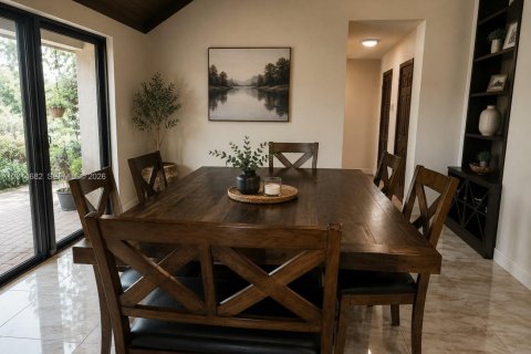 House in Coral Springs, Florida 4 bedrooms, 221.11 sq.m. № 2190455 - photo 11