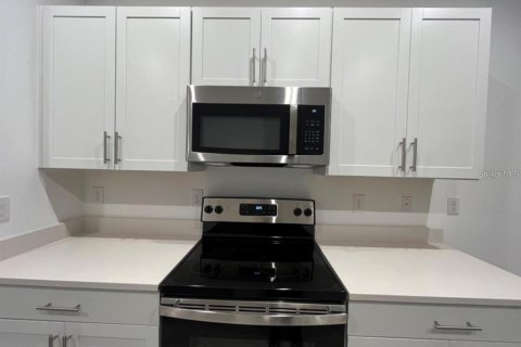 Adosado en alquiler en Sarasota, Florida, 3 dormitorios, 131.64 m2 № 1742829 - foto 9