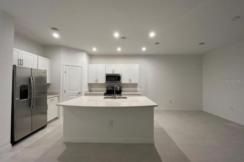 Adosado en alquiler en Sarasota, Florida, 3 dormitorios, 131.64 m2 № 1742829 - foto 4