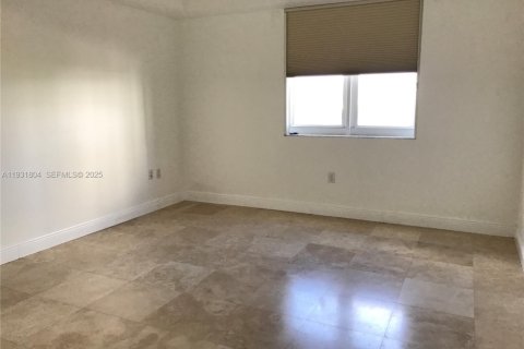 Купить кондоминиум в Авентура, Флорида 2 спальни, 121.89м2, № 1990376 - фото 10