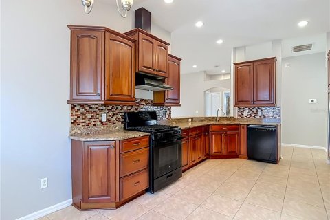 Casa en venta en Brandon, Florida, 4 dormitorios, 185.53 m2 № 2198755 - foto 20