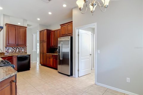 Casa en venta en Brandon, Florida, 4 dormitorios, 185.53 m2 № 2198755 - foto 21