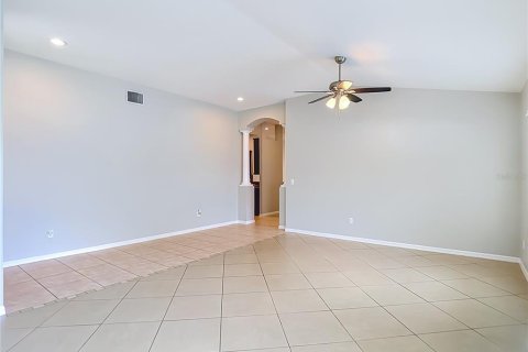 Casa en venta en Brandon, Florida, 4 dormitorios, 185.53 m2 № 2198755 - foto 12