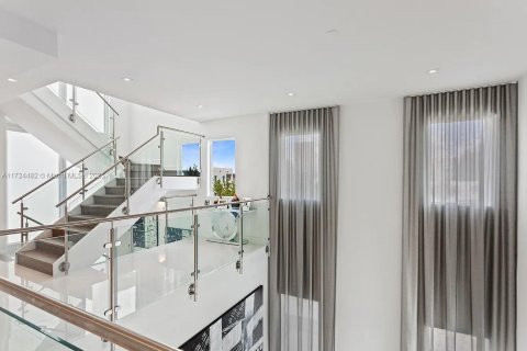 Villa ou maison à vendre à Doral, Floride: 5 chambres № 1958629 - photo 22