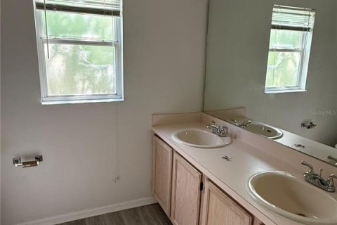 Casa en alquiler en Orlando, Florida, 3 dormitorios, 167.5 m2 № 1765344 - foto 19