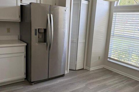 Casa en alquiler en Orlando, Florida, 3 dormitorios, 167.5 m2 № 1765344 - foto 11