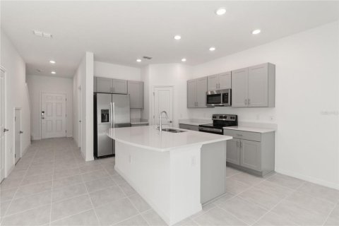 Touwnhouse à vendre à Kissimmee, Floride: 3 chambres, 127.55 m2 № 1508100 - photo 10