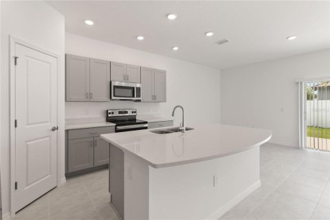 Touwnhouse à vendre à Kissimmee, Floride: 3 chambres, 127.55 m2 № 1508100 - photo 12