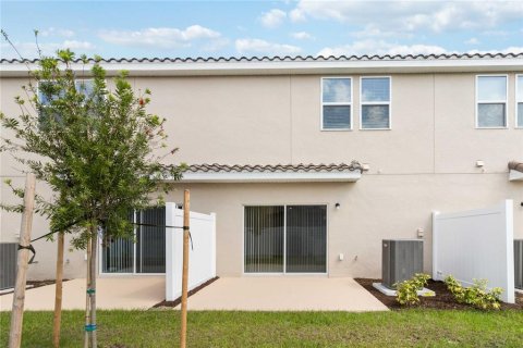 Touwnhouse à vendre à Kissimmee, Floride: 3 chambres, 127.55 m2 № 1508100 - photo 25