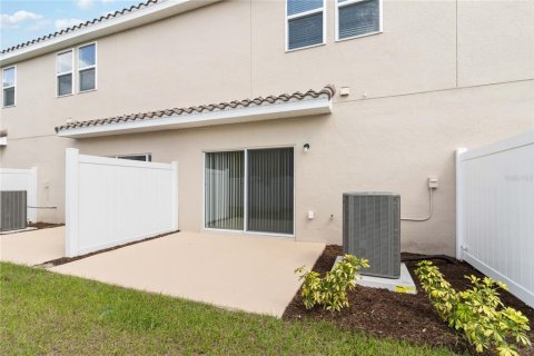 Touwnhouse à vendre à Kissimmee, Floride: 3 chambres, 127.55 m2 № 1508100 - photo 26