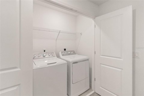 Touwnhouse à vendre à Kissimmee, Floride: 3 chambres, 127.55 m2 № 1508100 - photo 15