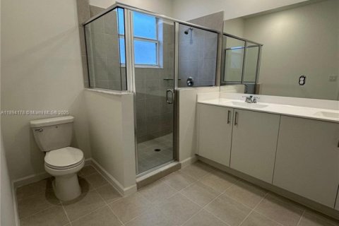 Adosado en alquiler en Homestead, Florida, 3 dormitorios № 1946065 - foto 17