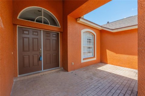 Casa en alquiler en Tampa, Florida, 4 dormitorios, 214.6 m2 № 1757133 - foto 5