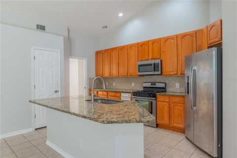 Casa en alquiler en Tampa, Florida, 4 dormitorios, 214.6 m2 № 1757133 - foto 16