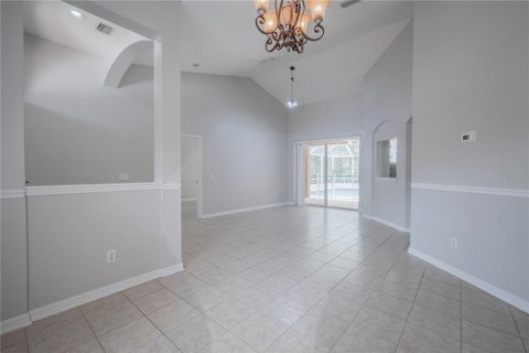 Casa en alquiler en Tampa, Florida, 4 dormitorios, 214.6 m2 № 1757133 - foto 12