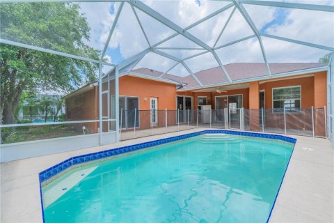 Casa en alquiler en Tampa, Florida, 4 dormitorios, 214.6 m2 № 1757133 - foto 25
