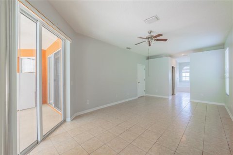 Casa en alquiler en Tampa, Florida, 4 dormitorios, 214.6 m2 № 1757133 - foto 6