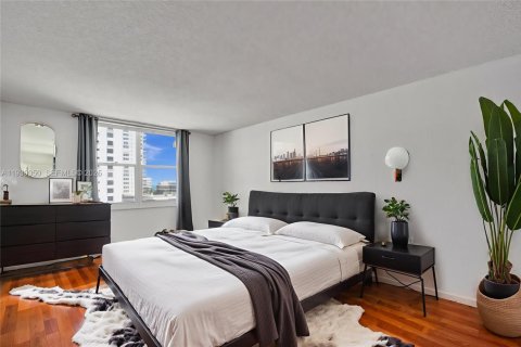 Condominio en venta en Hollywood, Florida, 2 dormitorios, 111.3 m2 № 1989142 - foto 4