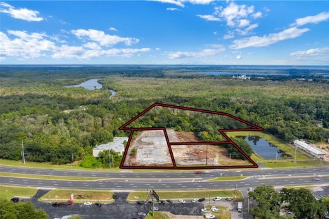 Land in Fruitland Park, Florida № 627623 - photo 1