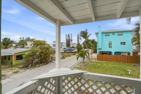 Villa ou maison à vendre à Treasure Island, Floride: 6 chambres, 213.49 m2 № 2141802 - photo 23