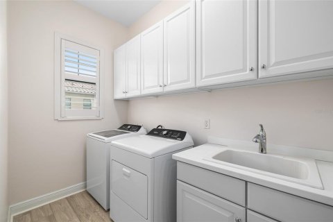 Touwnhouse à vendre à Tampa, Floride: 2 chambres, 184.88 m2 № 1906364 - photo 19