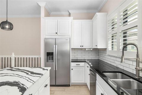 Touwnhouse à vendre à Tampa, Floride: 2 chambres, 184.88 m2 № 1906364 - photo 14