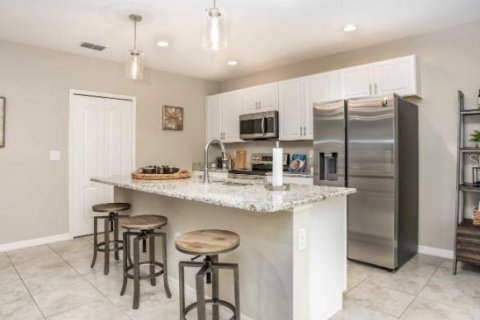 Casa en venta en Spring Hill, Florida, 4 dormitorios, 173.45 m2 № 2315141 - foto 5