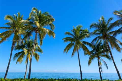 Condominio en venta en Key Biscayne, Florida, 3 dormitorios, 232.26 m2 № 1998675 - foto 4