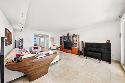 Condominio en venta en Key Biscayne, Florida, 3 dormitorios, 232.26 m2 № 1998675 - foto 17