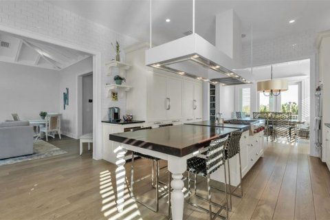 Villa ou maison à vendre à Clearwater, Floride: 4 chambres, 389.45 m2 № 2098818 - photo 16