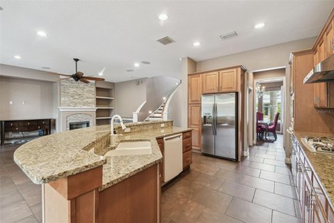 Casa en venta en Apollo Beach, Florida, 4 dormitorios, 357.49 m2 № 1583484 - foto 5