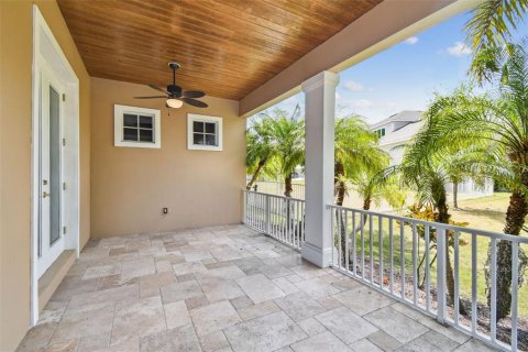 Casa en venta en Apollo Beach, Florida, 4 dormitorios, 357.49 m2 № 1583484 - foto 8
