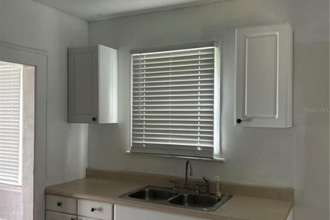 House in Jacksonville, Florida 2 bedrooms, 98.38 sq.m. № 2391013 - photo 17