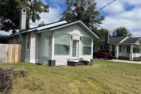 House in Jacksonville, Florida 2 bedrooms, 98.38 sq.m. № 2391013 - photo 3