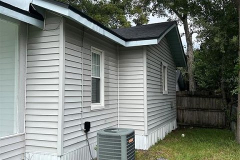 House in Jacksonville, Florida 2 bedrooms, 98.38 sq.m. № 2391013 - photo 25