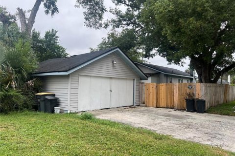 House in Jacksonville, Florida 2 bedrooms, 98.38 sq.m. № 2391013 - photo 23