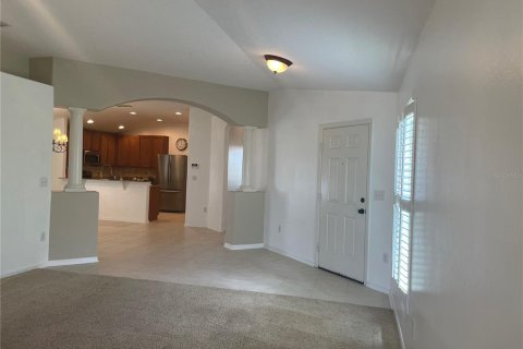 House in Wesley Chapel, Florida 2 bedrooms, 156.08 sq.m. № 1910382 - photo 5