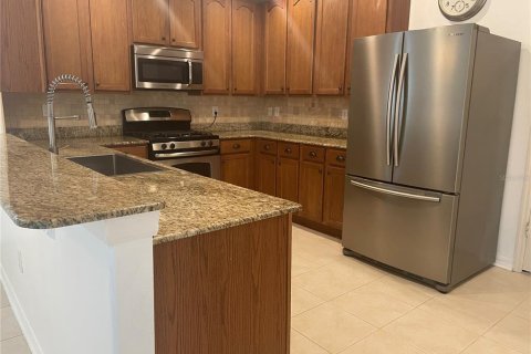 House in Wesley Chapel, Florida 2 bedrooms, 156.08 sq.m. № 1910382 - photo 10
