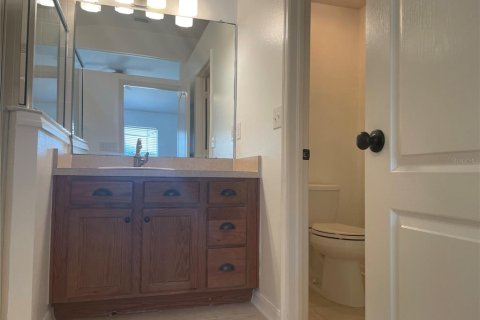 House in Wesley Chapel, Florida 2 bedrooms, 156.08 sq.m. № 1910382 - photo 21