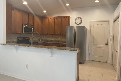 House in Wesley Chapel, Florida 2 bedrooms, 156.08 sq.m. № 1910382 - photo 9