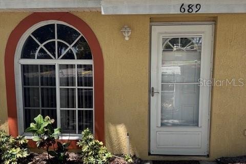 House in Kissimmee, Florida 2 bedrooms, 72.84 sq.m. № 2324531
