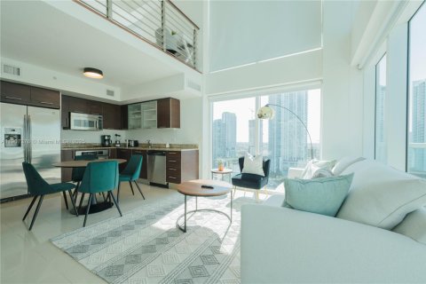 Copropriété à louer à Miami, Floride: 2 chambres, 117.71 m2 № 1964254 - photo 7