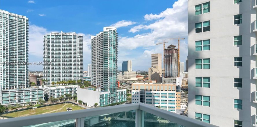 Condo à Miami, Floride, 2 chambres № 1964254