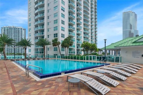 Copropriété à louer à Miami, Floride: 2 chambres, 117.71 m2 № 1964254 - photo 21