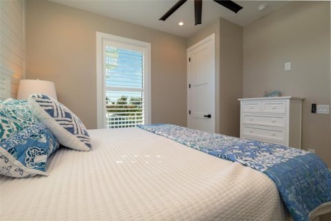 House in Bradenton Beach, Florida 7 bedrooms, 257.9 sq.m. № 1817309 - photo 19