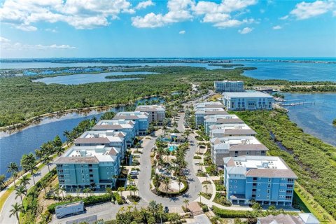Copropriété à vendre à Bradenton, Floride: 3 chambres, 154.59 m2 № 2200057 - photo 4